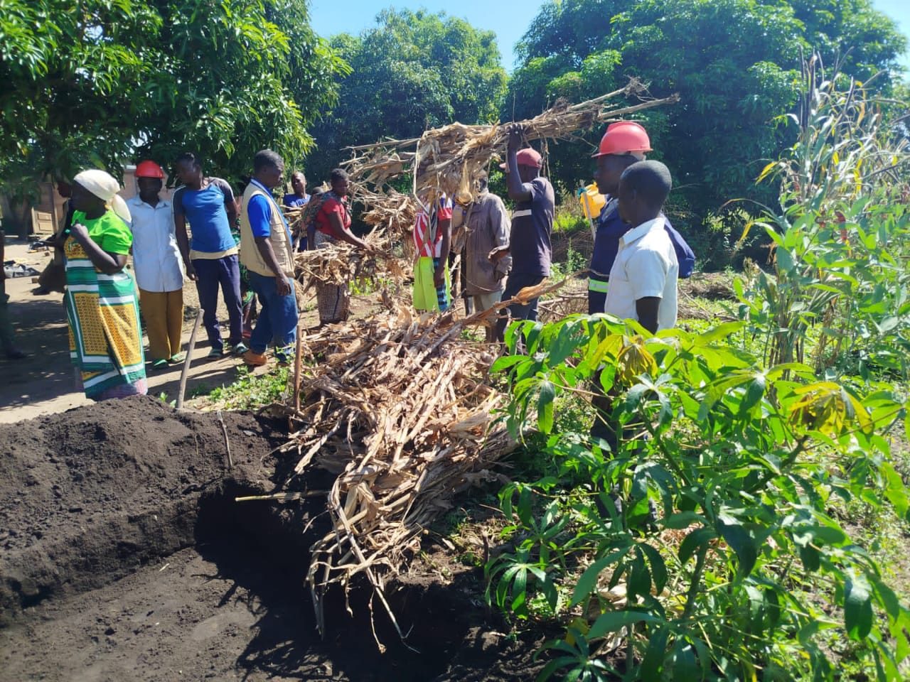 UDAC DE GURUÈ TROCA EXPERIÊNCIAS COM ASSOCIAÇÃO PLANT VILANG  SOBRE TÉCNICAS DE PRODUÇÃO